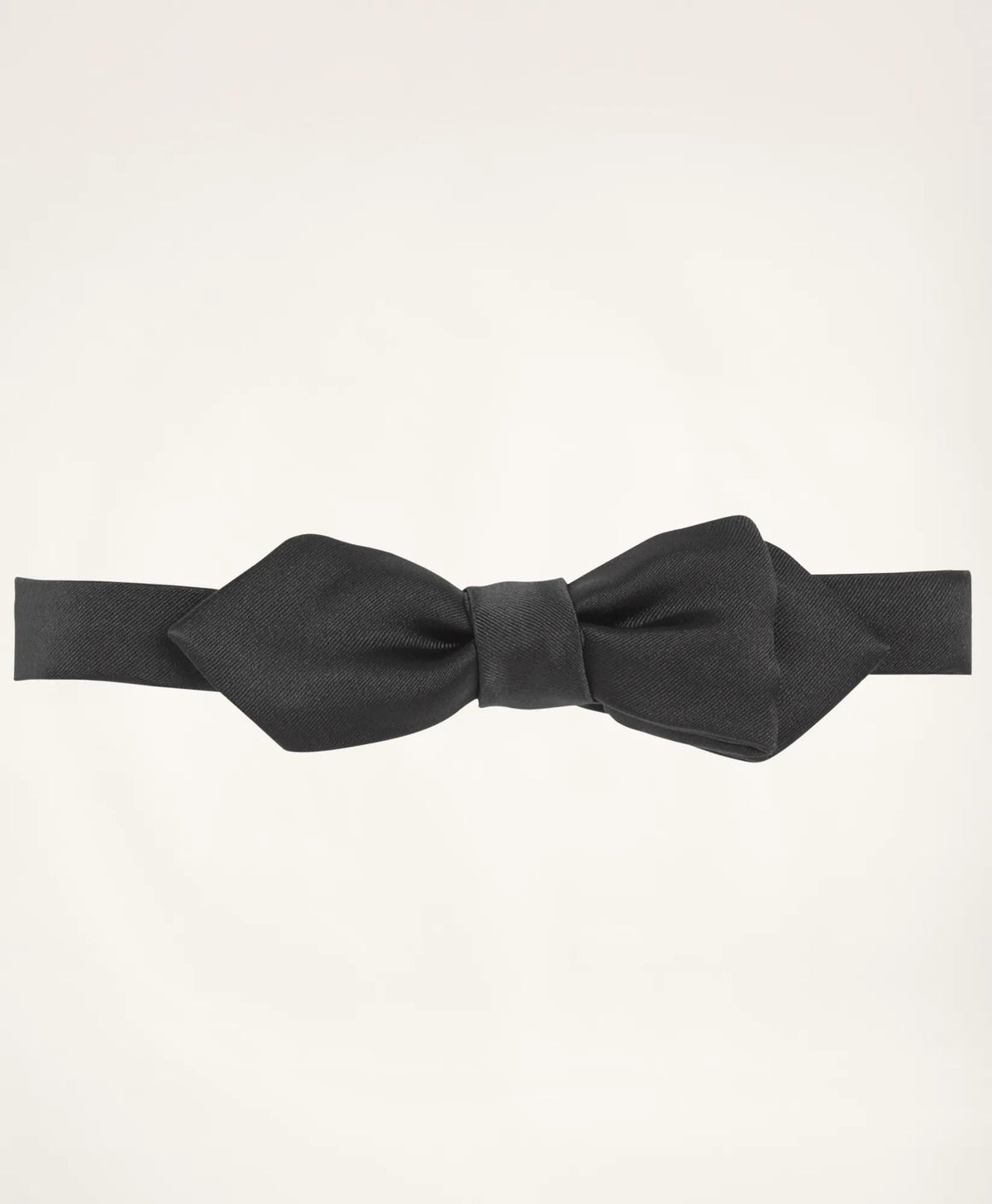 Formal Satin Pointed End Bow Tie | Brooks Brothers online